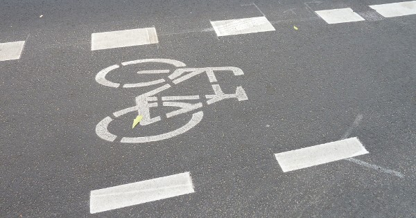 Dokumentarfilm und Netzwerk Bikes vs. Cars: Lobbyismus für fahrradfreundliche Städte weltweit